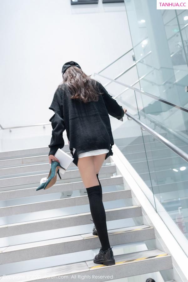 杨紫嫣  [XIUREN]高清写真图 2020.01.10 杨紫嫣Cynthia第10张图片